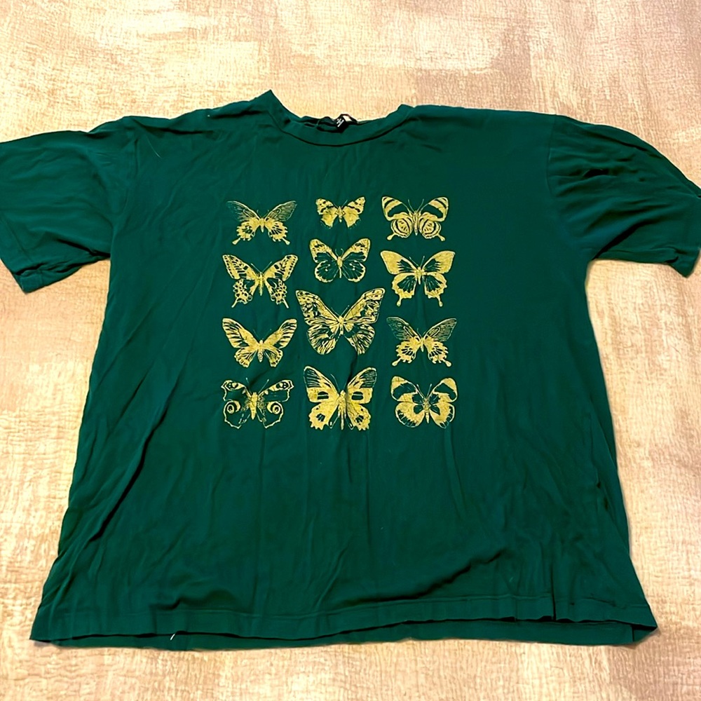 Papaya; Butterfly Dark Green Crewneck